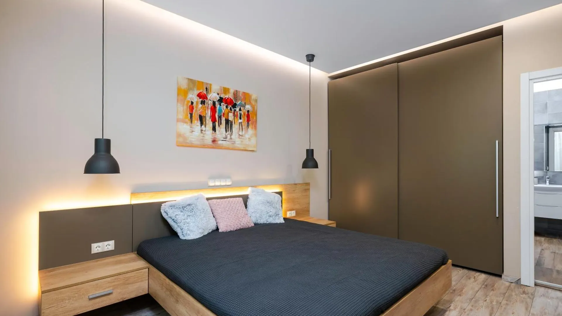 Elegant Escape In The Heart Of The City Sofia Appartement