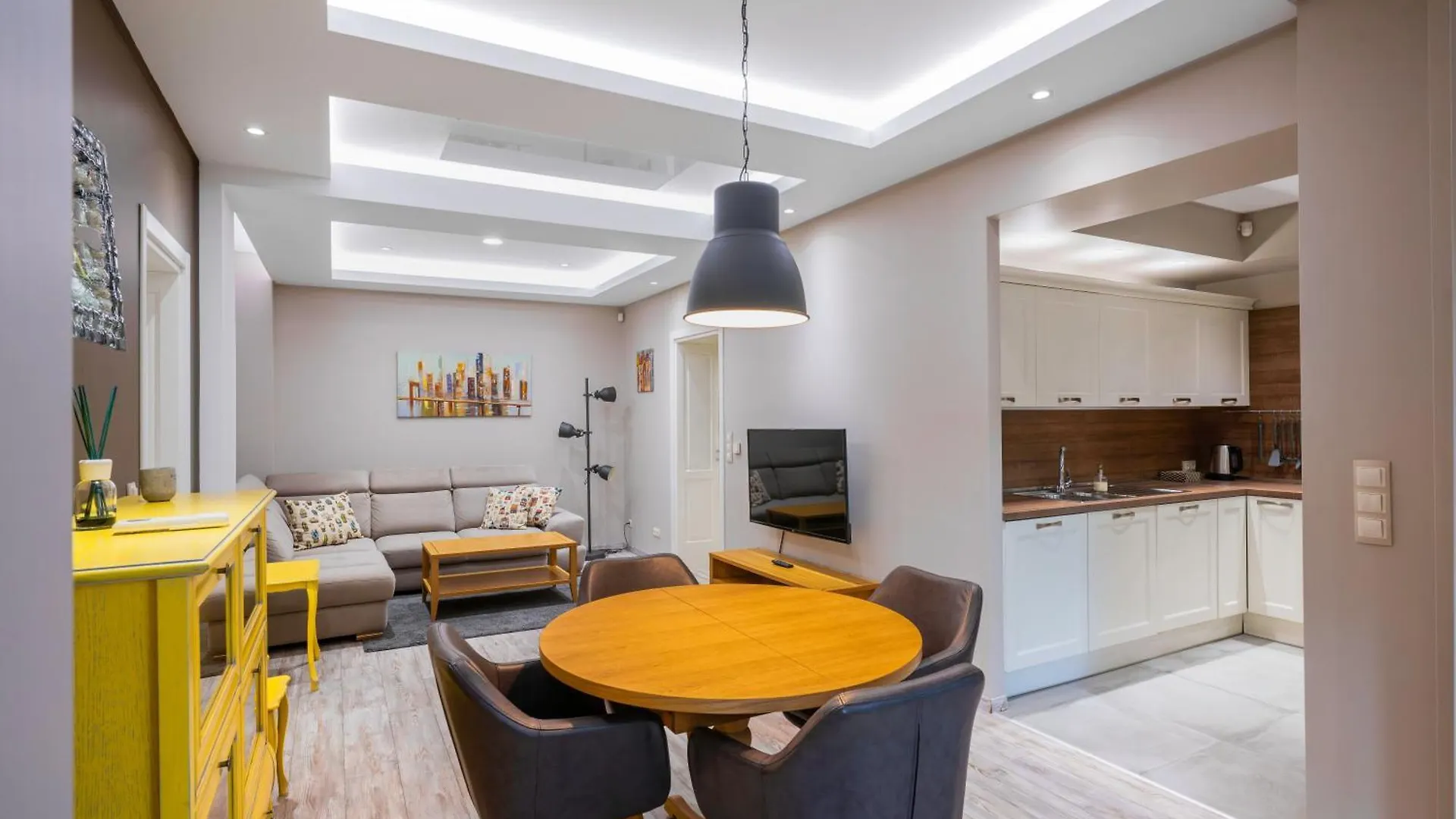 Elegant Escape In The Heart Of The City Sofia 0*,